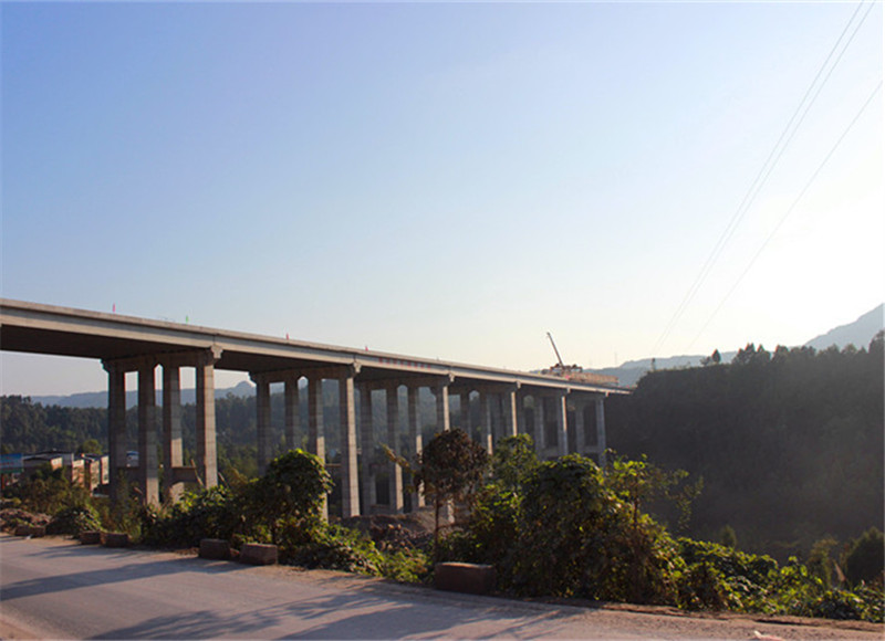 喜訊！公司承建巴恩快速通道建設(shè)工程項(xiàng)目榮獲四川省天府杯金獎(jiǎng)
