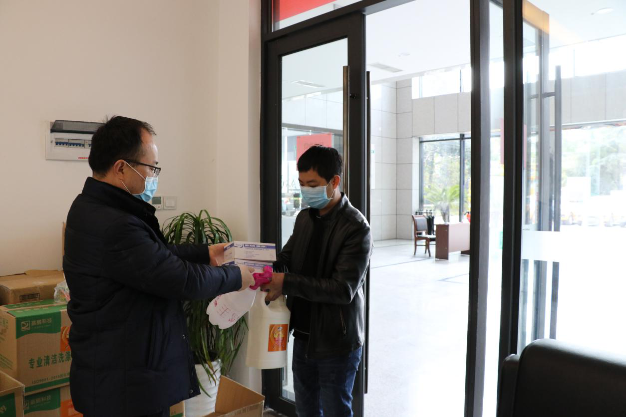 疫情無(wú)情  工會(huì)有愛