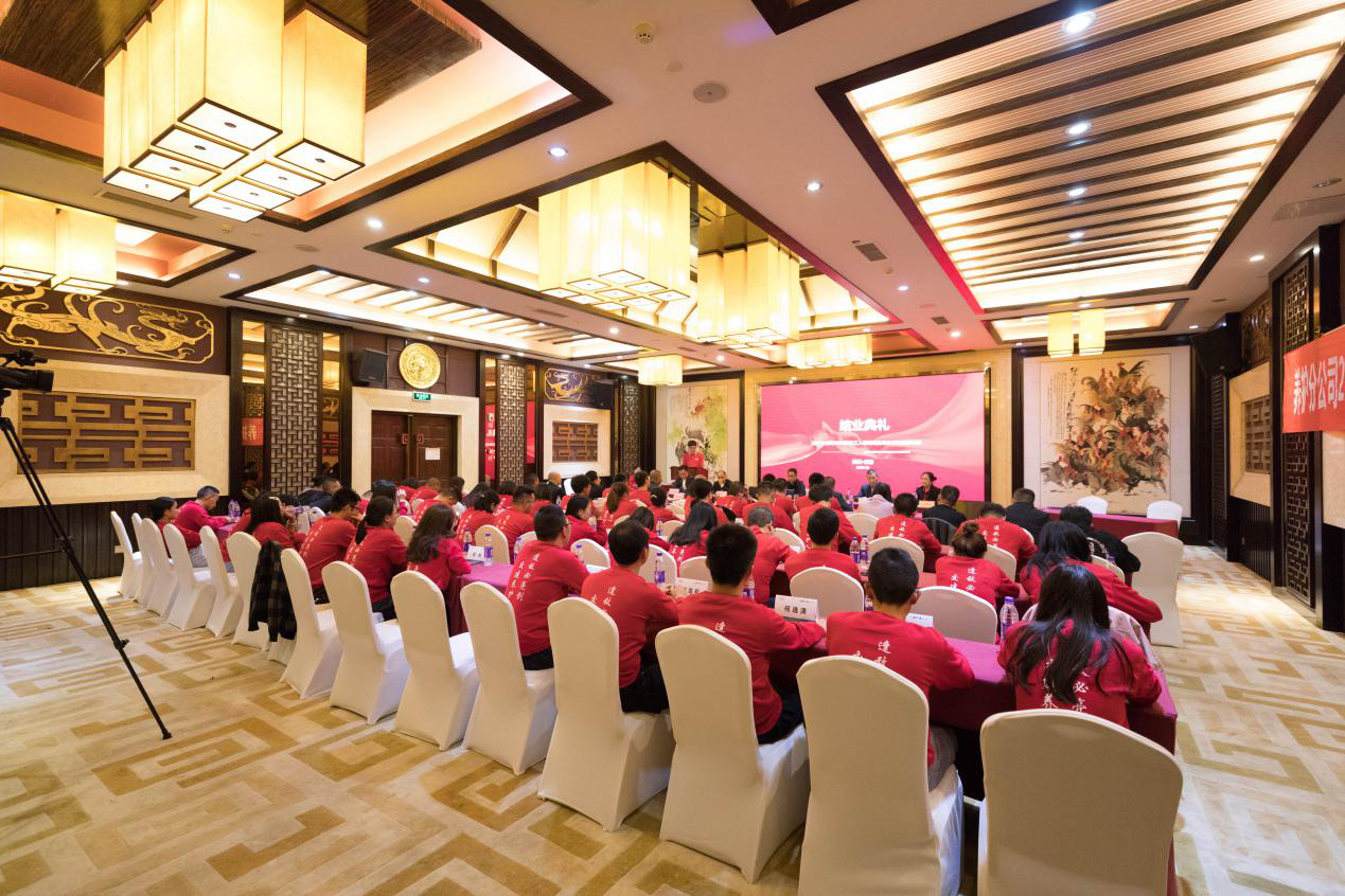 內外培訓相結合 員工技能出成效 ——養(yǎng)護分公司順利完成2020新員工入職培訓及綜合管理業(yè)務培訓